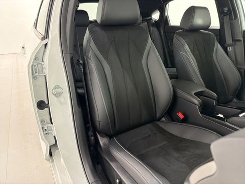 Used 2023 Acura Integra A-Spec image 19