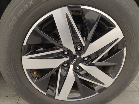 Used 2022 Kia Sorento S FWD image 31