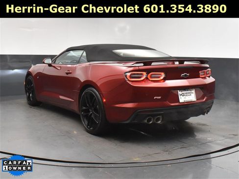 Used 2023 Chevrolet Camaro LT w/ RS Package image 5