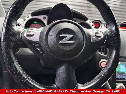 Used 2020 Nissan 370Z Coupe RWD image 10