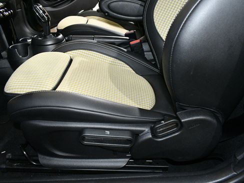 Used 2023 MINI Cooper S w/ MINI Resolute Edition image 13