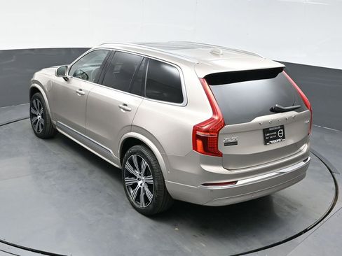 Used 2025 Volvo XC90 T8 Plus w/ Protection Package Premier image 30