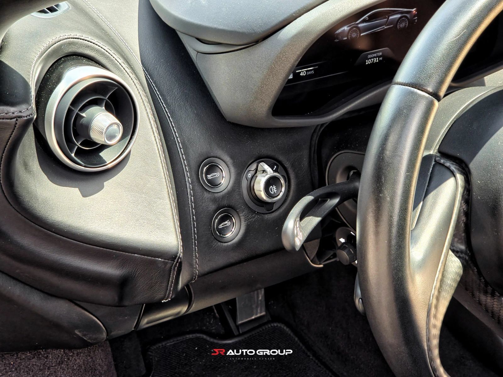 Used 2020 McLaren GT RWD image 42
