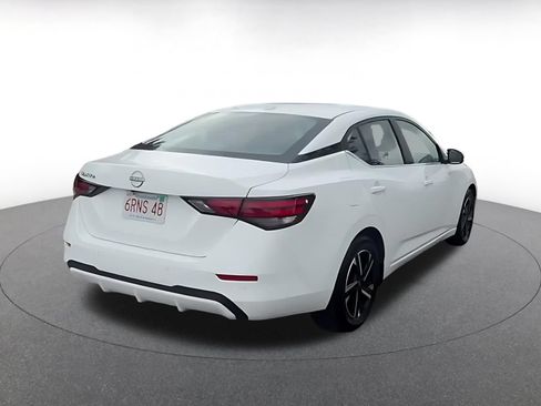 Used 2025 Nissan Sentra SV FWD image 15