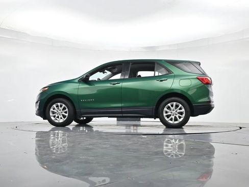 Used 2018 Chevrolet Equinox LS image 37