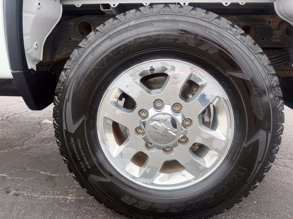 Used 2022 Chevrolet Silverado 2500 W/T w/ WT Convenience Package AWD/4WD image 12