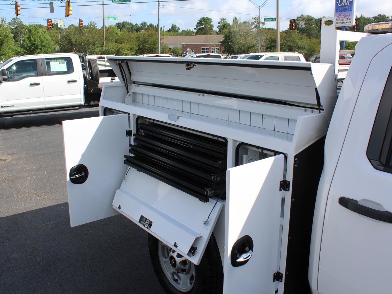 Used 2024 Chevrolet Silverado 2500 W/T w/ WT Convenience Package AWD/4WD image 20