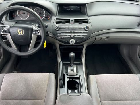 Used 2009 Honda Accord LX image 4