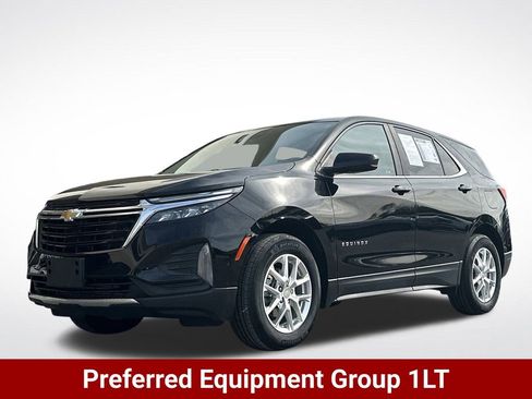 Certified 2024 Chevrolet Equinox LT image 2