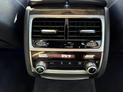 Used 2016 BMW 740i RWD image 20