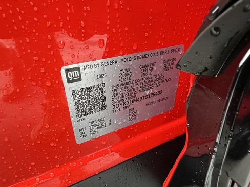 New 2026 Cadillac Optiq Sport 2 image 20