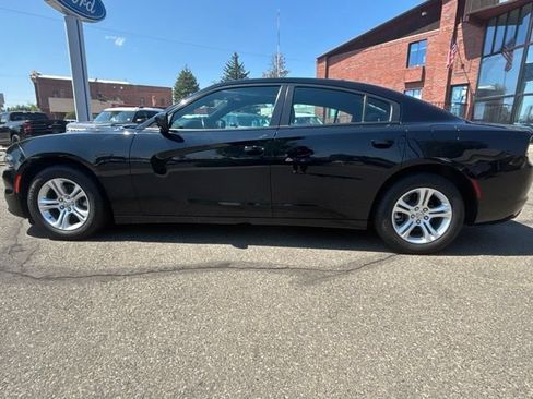 Used 2023 Dodge Charger SXT RWD image 7