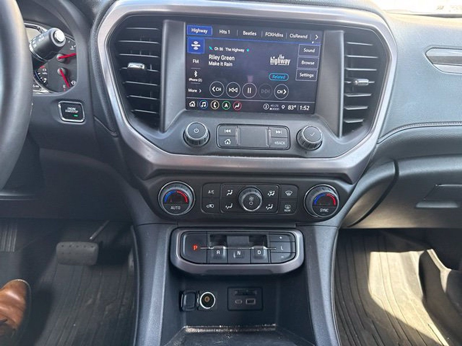 Used 2023 GMC Acadia AT4 w/ Technology Package AWD/4WD image 21
