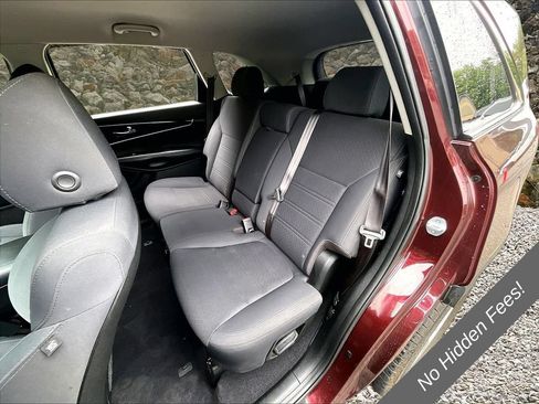 Used 2019 Kia Sorento AWD image 21