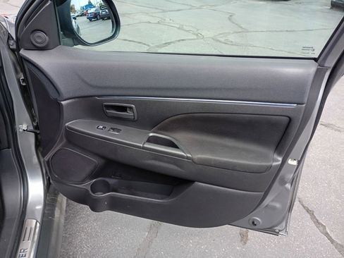 Used 2015 Mitsubishi Outlander Sport ES image 14