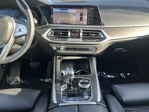 Used 2020 BMW X7 xDrive40i w/ Premium Package AWD/4WD image 26