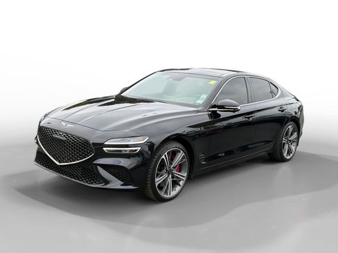 Used 2025 Genesis G70 3.3T Advanced w/ Sport Prestige Package image 1