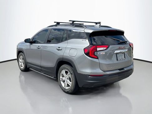 Used 2023 GMC Terrain SLE w/ Driver Convenience Package FWD image 4