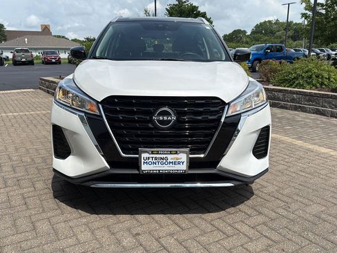 Used 2023 Nissan Kicks SV FWD image 8