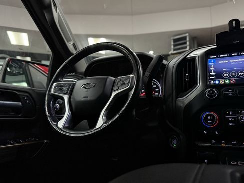 Used 2020 Chevrolet Silverado 1500 LT Trail Boss image 32