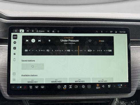 Used 2023 Rivian R1S Adventure AWD/4WD image 14