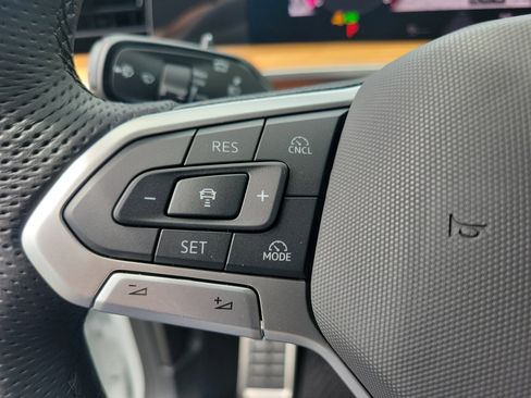 New 2026 BMW M235i xDrive w/ Premium Package image 32