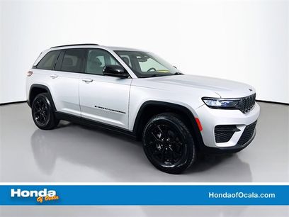 Used 2024 Jeep Grand Cherokee Altitude