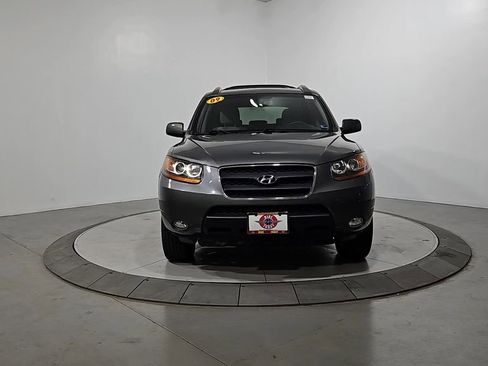 Used 2009 Hyundai Santa Fe SE FWD image 9
