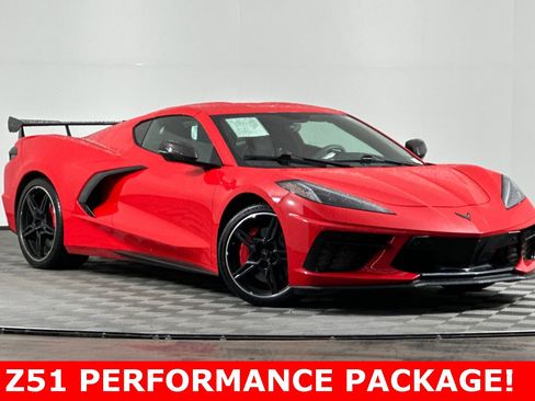 Used 2021 Chevrolet Corvette Stingray Preferred Cpe w/ Z51 Performance Package image 2
