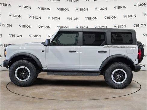 New 2025 Ford Bronco Big Bend w/ Black Diamond Package image 2