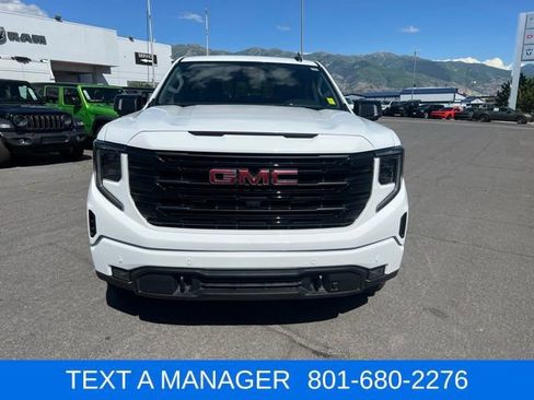 Used 2025 GMC Sierra 1500 Elevation w/ Elevation Premium Package AWD/4WD image 12