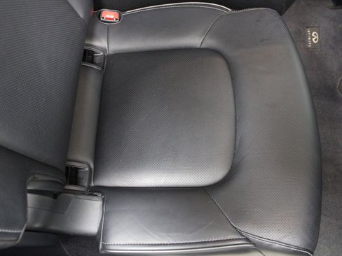 Used 2019 INFINITI QX80 Luxe image 28