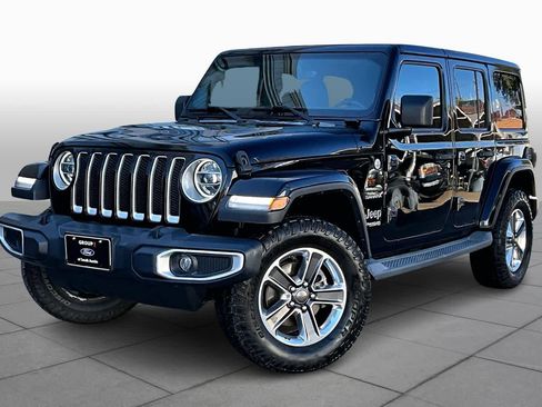 Used 2019 Jeep Wrangler Unlimited Sahara image 33