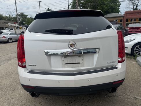 Used 2011 Cadillac SRX Luxury FWD image 6