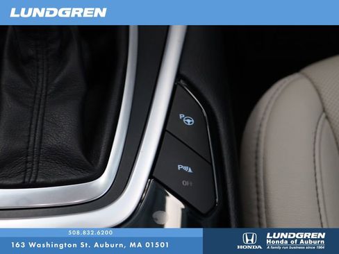 Used 2018 Ford Edge Titanium w/ Equipment Group 302A image 27