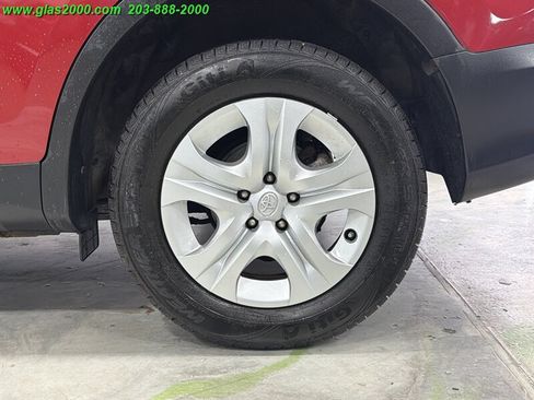 Used 2013 Toyota RAV4 LE AWD/4WD image 16