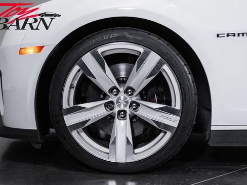 Used 2013 Chevrolet Camaro ZL1 RWD image 26