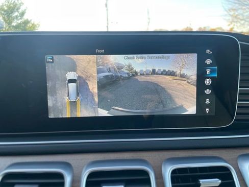 Certified 2022 Mercedes-Benz GLS 450 4MATIC image 48