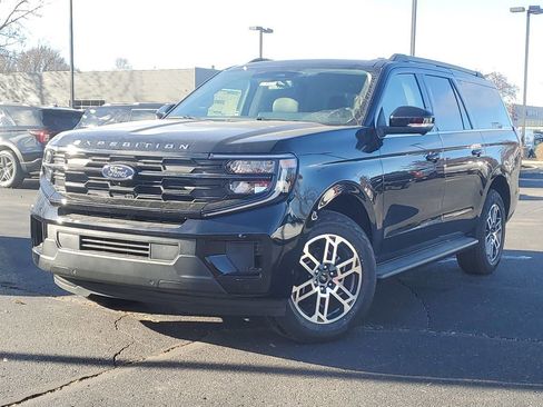 New 2025 Ford Expedition Max Active image 1