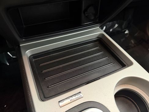 Used 2009 Ford Edge Limited image 18