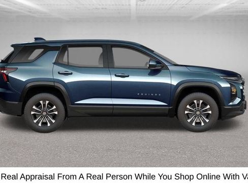 New 2026 Chevrolet Equinox LT image 3