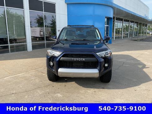 Used 2022 Toyota 4Runner TRD Off-Road Premium w/ Moonroof Package AWD/4WD image 9