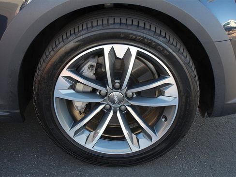 Used 2018 Audi A4 2.0T allroad Premium Plus image 14