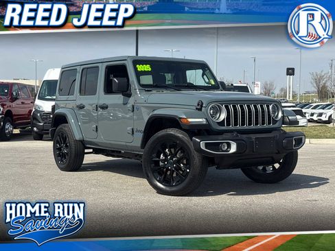 Certified 2025 Jeep Wrangler Sahara w/ Safety Group image 1