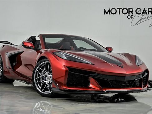 Used 2024 Chevrolet Corvette Z06 w/ Z07 Performance Package RWD image 1