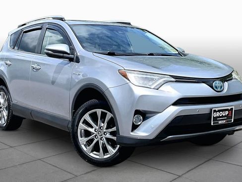 Used 2017 Toyota RAV4 Limited w/ All Weather Liner Package AWD/4WD image 3