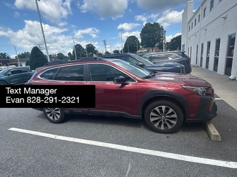 Used 2024 Subaru Outback Limited AWD/4WD image 3