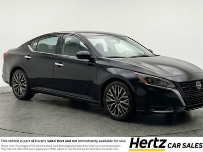 Used 2025 Nissan Altima 2.5 SV