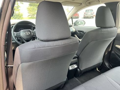 Used 2026 Toyota Corolla LE FWD image 34