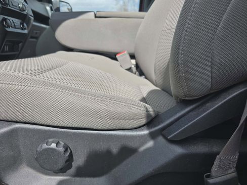 Used 2019 Ford F150 XLT image 13